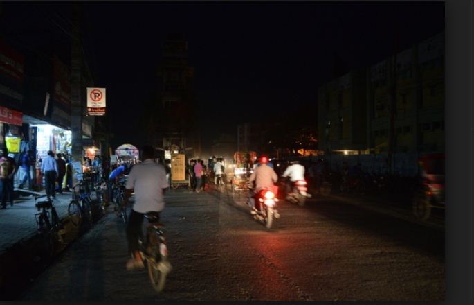 ऊर्जामन्त्री र कुलमानसँग वीरगञ्जका व्यापारीले भने, 'चौबिसै घन्टा बिजुली दिनुस‍् राजस्व दोब्बर दिन्छौं'