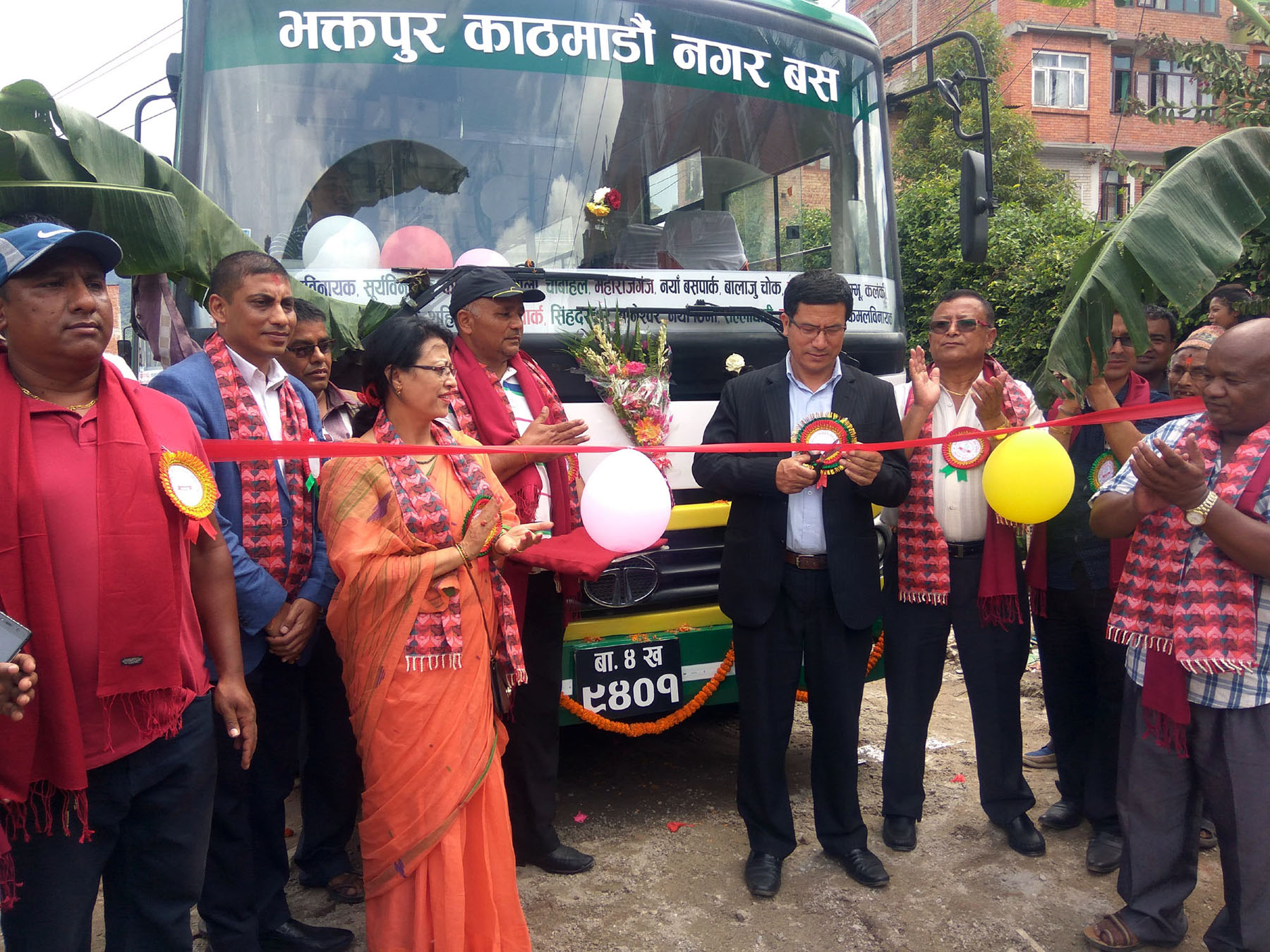 भक्तपुरका चालक–सहचालकले अब अंग्रेजी बोल्न सिक्नुपर्ने 