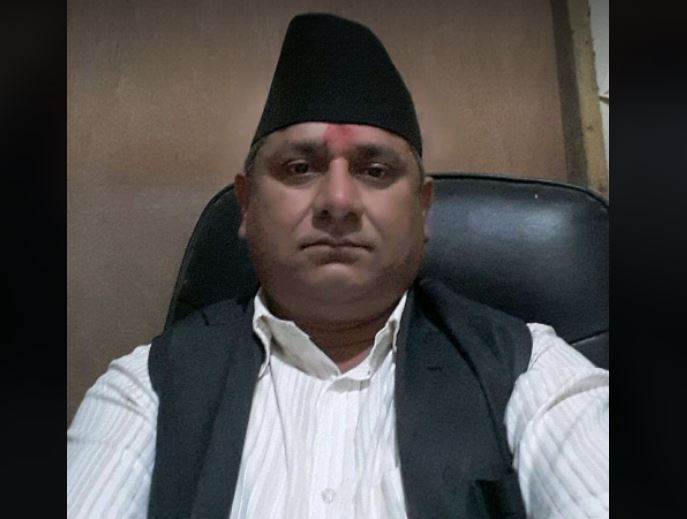 पोखरामा कांग्रेसबाट बागी उम्मेदवारी दर्ता गराएका विमल भन्छन् : दबाबमा सती जान तयार छैनौं