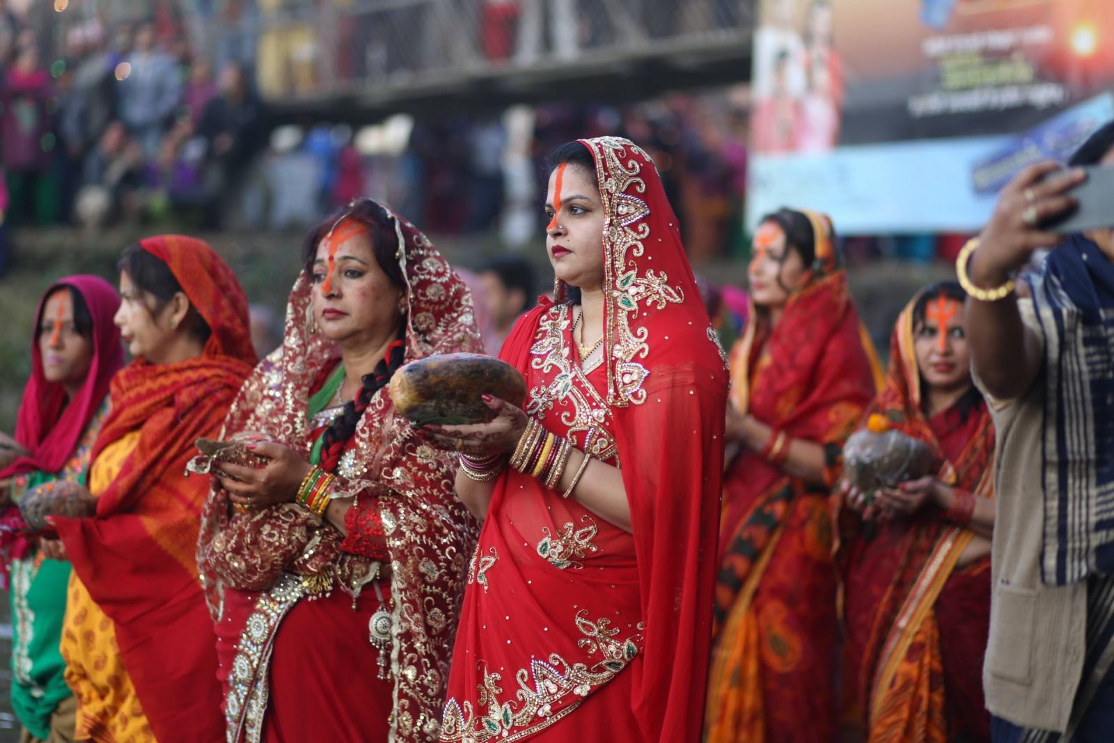 छठ पर्वमा किन गरिन्छ सूर्यको पूजा ?