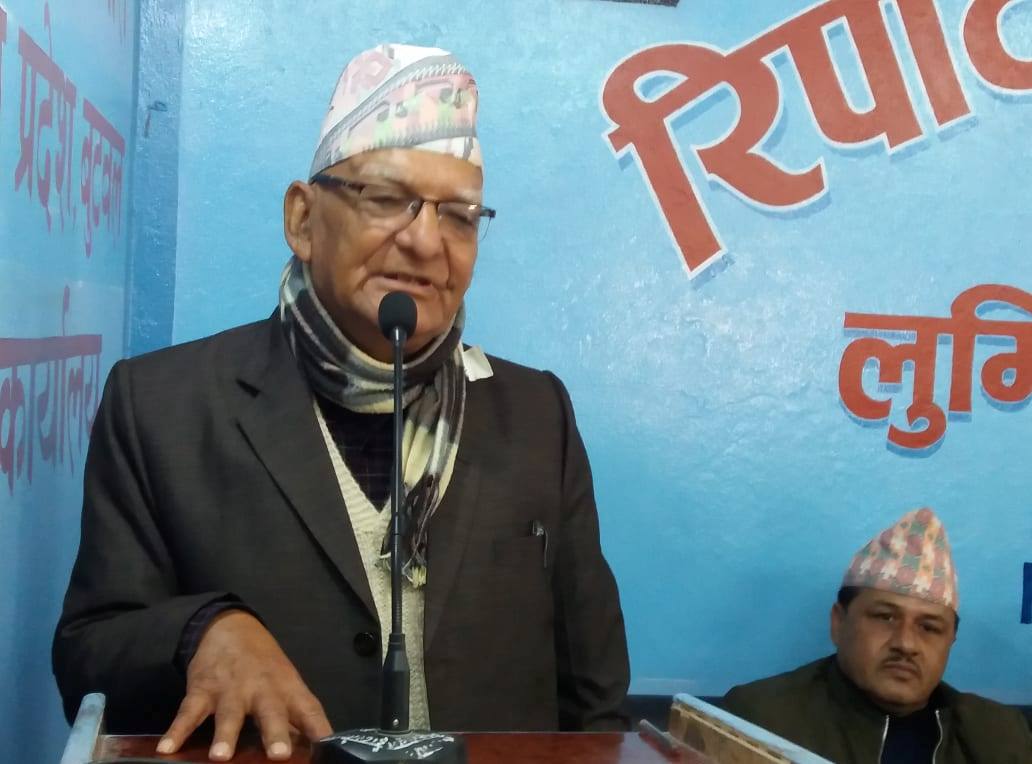 ओलीले संघीयता मनैदेखि रुचाएका छैन, खारेज गर्नुको विकल्प छैन: केसी, ‘अदालतले संसद पुनर्स्थापना गर्नुपर्छ’