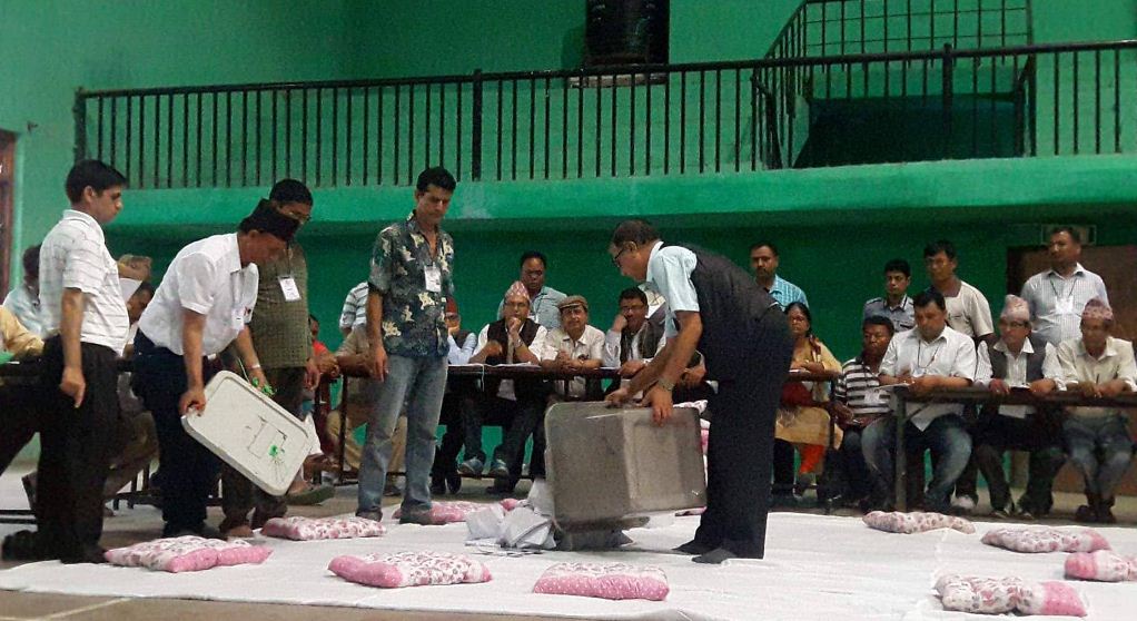 २ सय ४६ तहमा मतगणना जारी, २० को परिणाम सार्वजनिक, १५ को गणना बाँकी