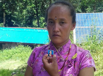 यसरी फर्किइन् पाँच वर्षदेखि सम्पर्कविहीन डोल्मा घर, खुसीयालीमा परिवारले भोज गर्ने