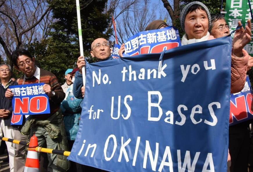 ताइवान तनावमा भुलिएको एउटा जापानी टापु : एकातिर चिनियाँ आक्रमणको त्रास, अर्कोतिर अमेरिकी सेनाको वर्षौं देखिको अधीनता