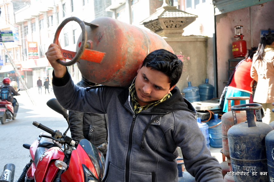 ग्यास उद्योग संघ र पीडित परिवारबीच पाँच बुँदे सहमति, ग्यास हड्ताल फिर्ता हुने