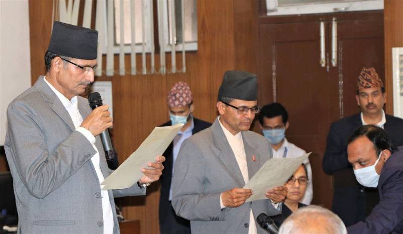 संसदका नवनियुक्त महासचिव गौतमले लिए सपथ