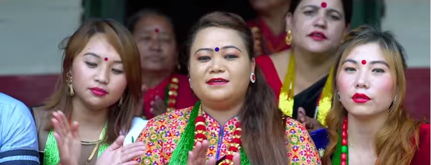 कौडा भाकामा नयाँ गीत 'शिरमा रिबन, के छ र जीवन' 