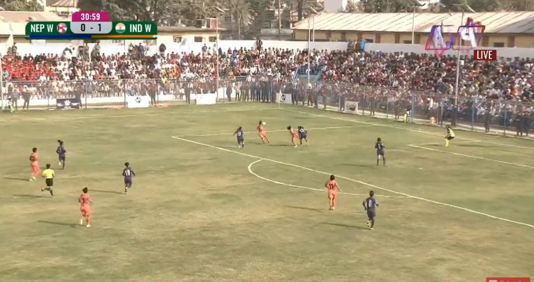 'साम्बा'ले फर्काइन् नेपालका लागि गोल: साफ महिला च्याम्पियनसिप फुटबल पहिलो हाफ, भारत १ - १ नेपाल