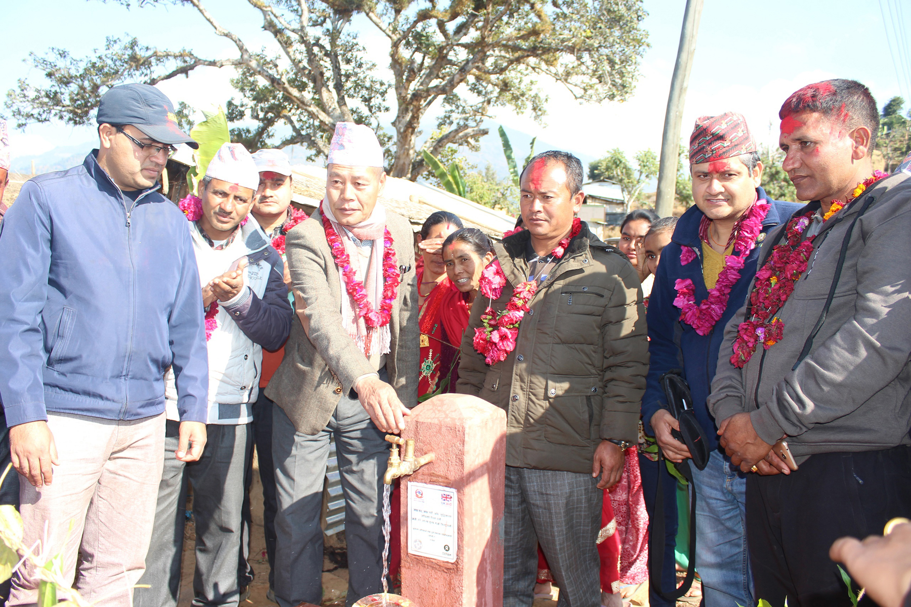 भूकम्पले खोसेको खुशी खानेपानी आयोजनाले फर्कायो