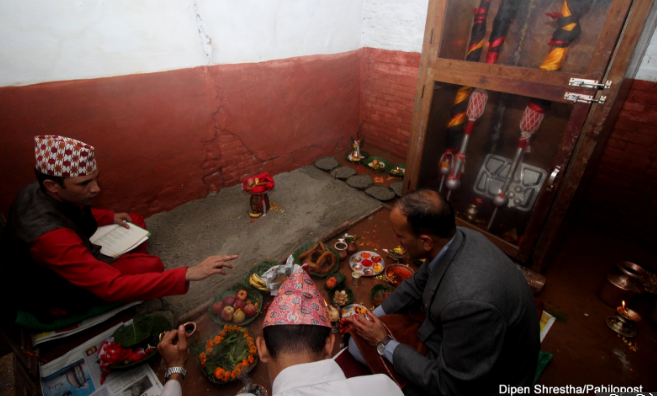 आज बडादसैंको सप्तमी, घरघरमा फूलपाती भित्र्याइँदै