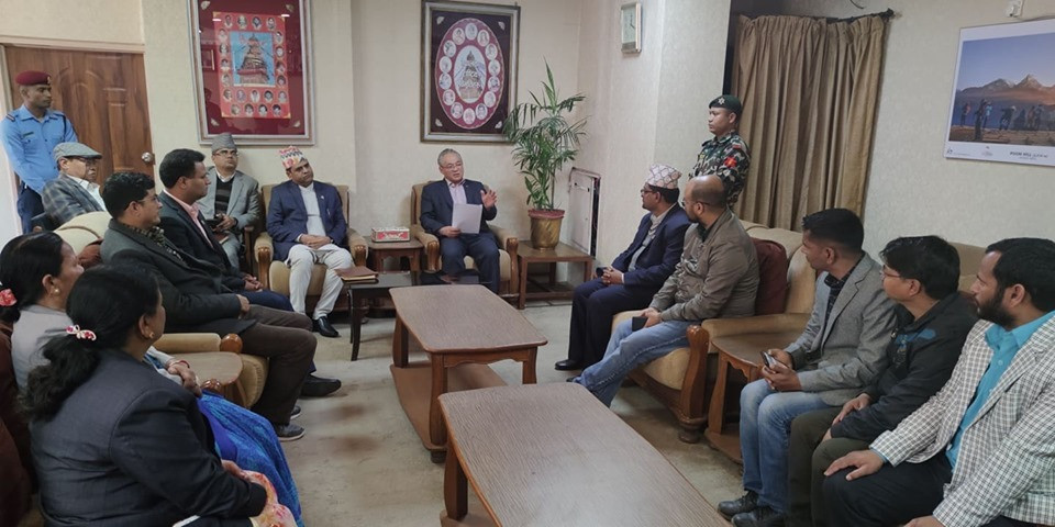 नेपाली भूमि ‘स्ट्रिप नक्सा’मा भारततर्फ पार्ने नापी विभागका कर्मचारीलाई देशद्रोहको मुद्दा लगाउन प्रस्ताव