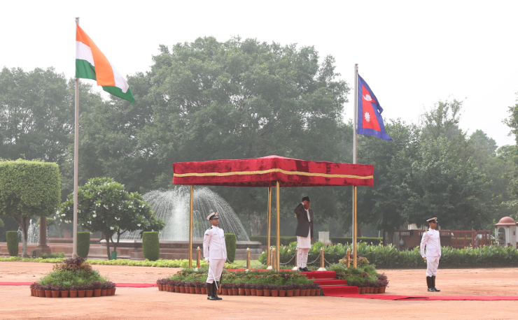 प्रधानमन्त्री देउवालाई ‘गार्ड अफ अनर’ प्रदान