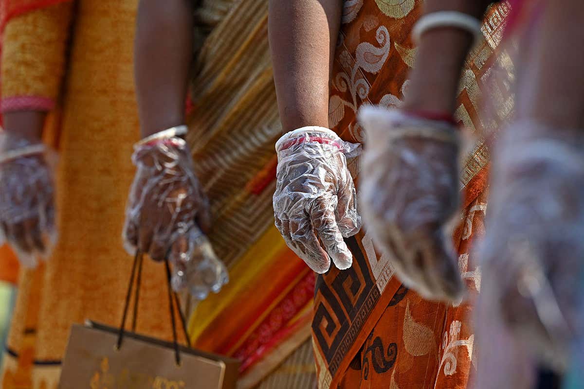 भारतमा थपिए २ लाख ८२ हजार बढी कोरोना संक्रमित