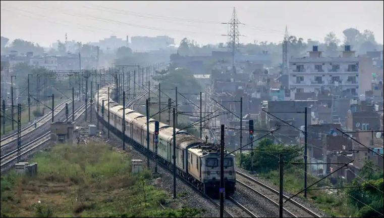 भारतीय रेलबाट ६ लाख ८० हजार श्रमिक पुगे आफ्नै घर