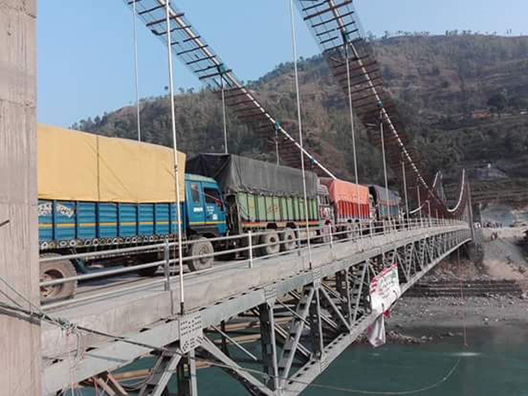 निर्माण सुरु भएको नौ वर्षपछि जयरामघाट पुल सञ्चालन, खोटाङ राष्ट्रिय सडक सञ्जालमा जोडियो