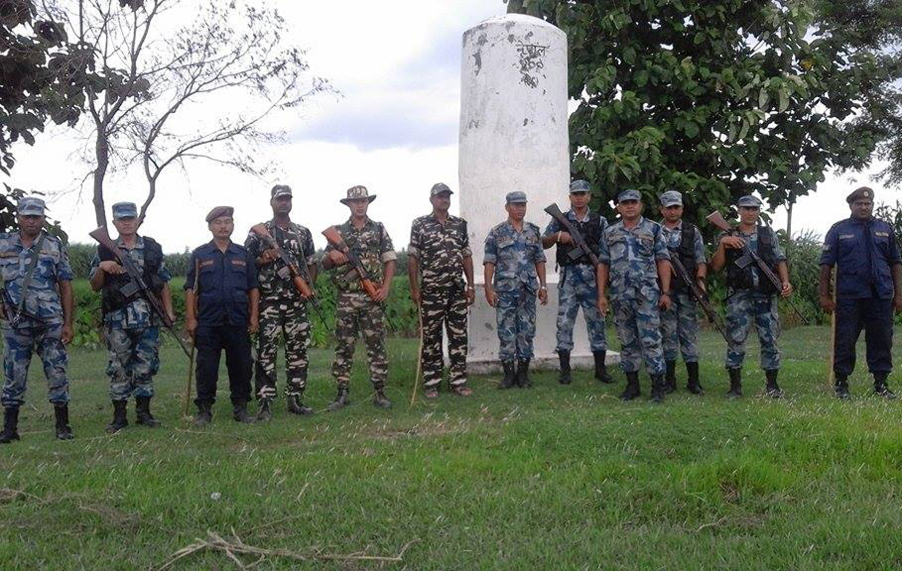 कञ्चनपुरको सीमा क्षेत्रमा नेपाल–भारतका सुरक्षाकर्मीको संयुक्त गस्ती