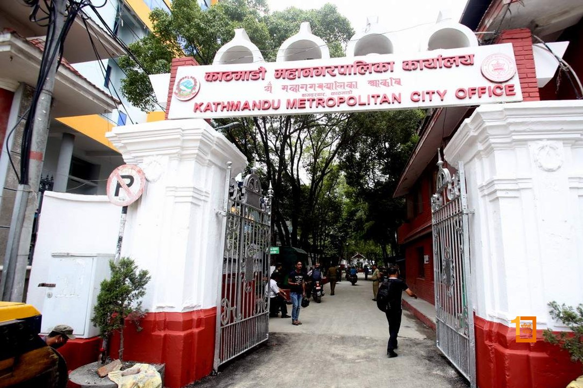 मनोनयन दर्ताका लागि एक हप्ता बाँकी, काठमाडौं महानगरको मेयर बन्ने दौडमा को को छन् ? 