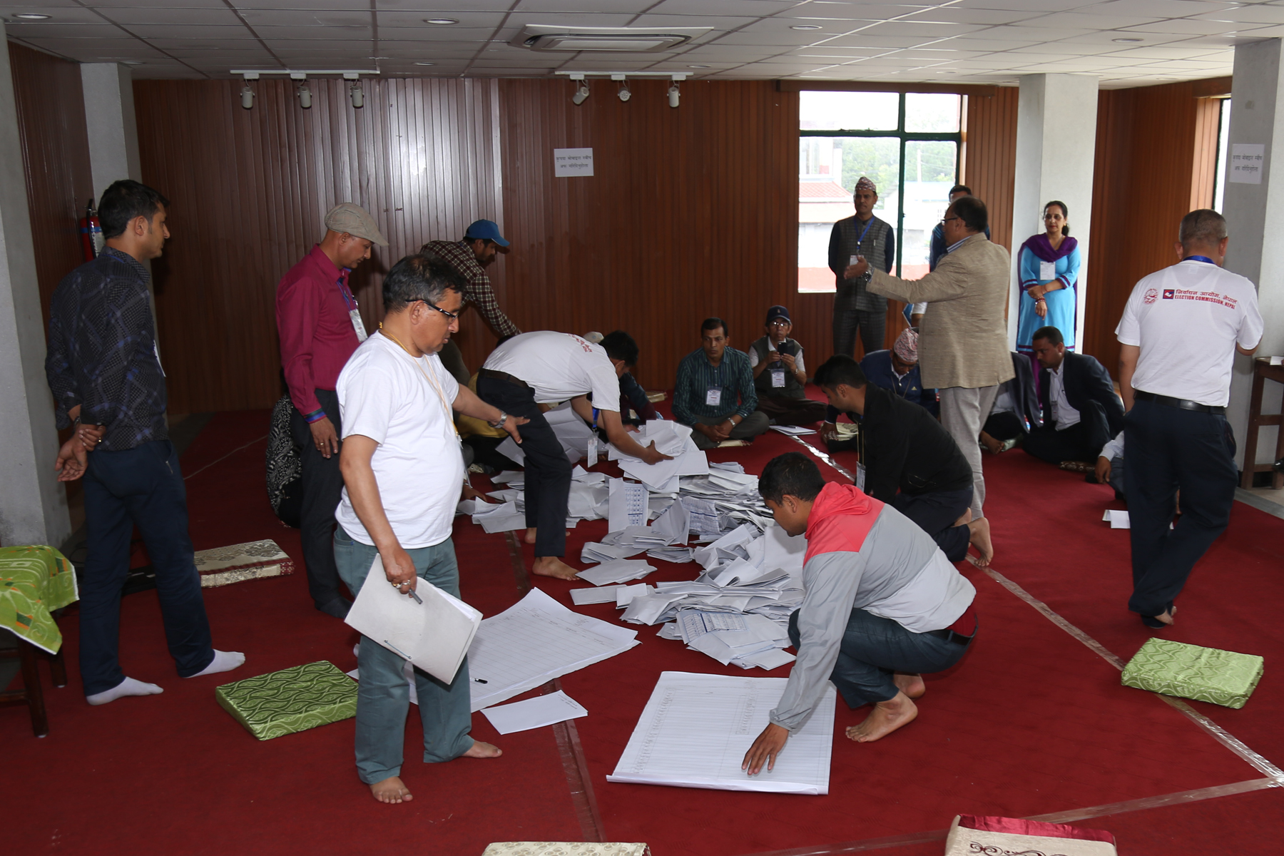 गणना भएको मध्ये १० प्रतिशत मत अन्तरले काठमाडौंमा एमालेको अग्रता कायमै