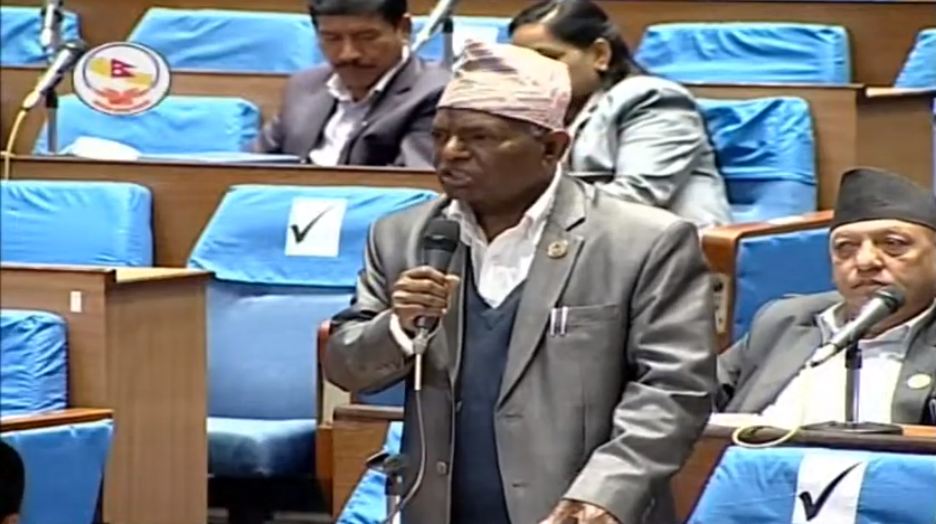 ओलीको बचाउमा लालबाबु पण्डित संसदमा आक्रामक : 'प्रधानमन्त्रीको विरोध गर्ने कुण्ठाग्रस्त, सभामुखमाथि प्रश्न उठ्यो'