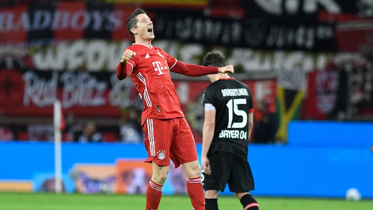 लेवान्डोस्कीको दोहोरो गोलमा बायर्न जित, तालिकाको शीर्षस्थानमा उक्लियो