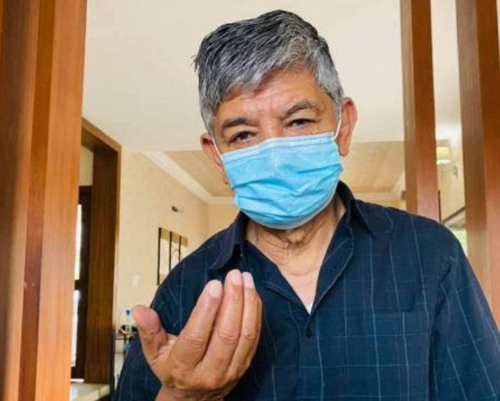 जन्मदिनमा अस्पतालबाटै मदनकृष्णको सन्देश : यो ‘कुलङ्गार’ कोरोनालाई जित्नुपर्छ