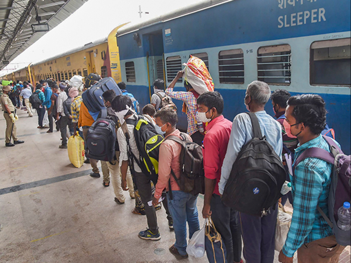 नेपालसँग जोडिएका बिहार र युपीमा मात्रै ३२ सय १४ रेलबाट पठाइयो मानिस, संक्रमण त्यसैले फैलायो