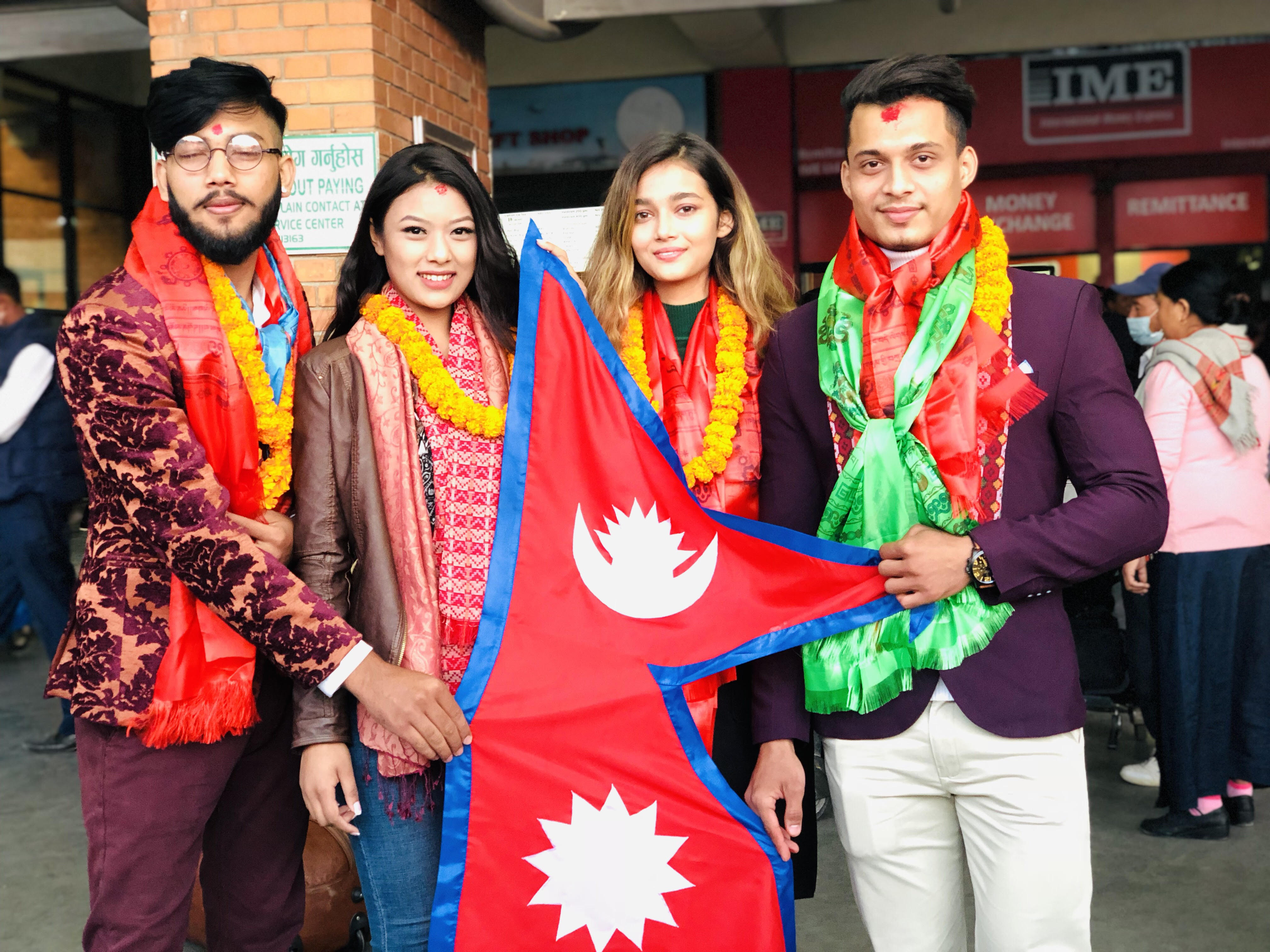 कोरियामा नेपालको प्रतिनिधित्व गर्दै ४ नेपाली मोडल