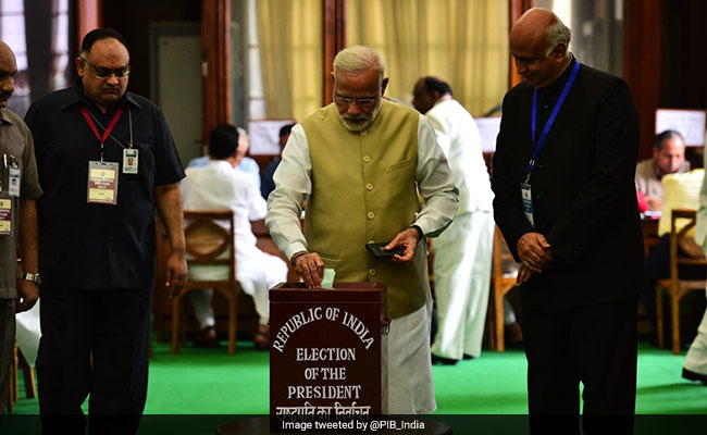 भारतमा राष्ट्रपतिको निर्वाचन सुरु, नयाँ राष्ट्रपति निर्वाचित भएको घोषणा आजै हुने