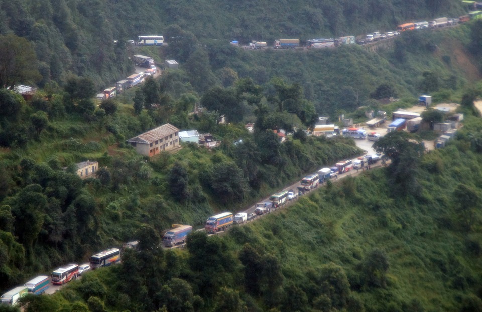 पुन: संचालनमा आयो नारायणगढ-मुग्लिन सडकखण्ड
