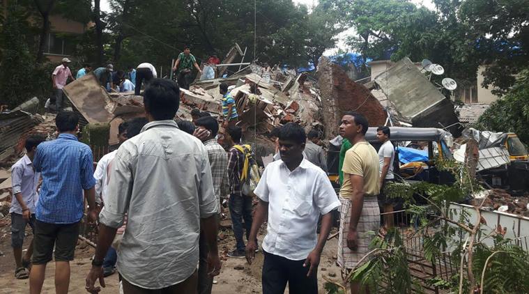 मुम्बईमा भवन भत्किँदा मृत्यु हुनेको सङ्ख्या आठ पुग्यो