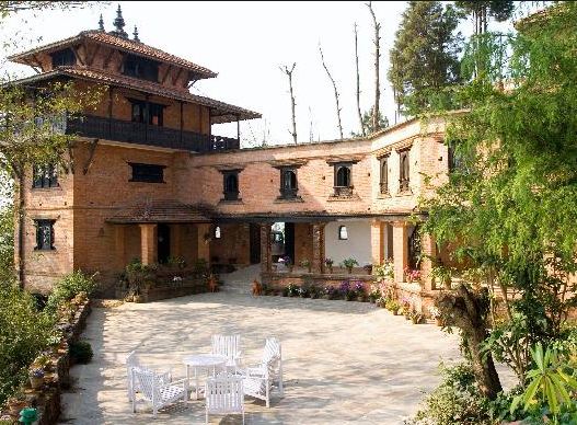 नगरकोटमा पर्यटन शुल्क विवादः पर्यटकसँग नभई व्यवसायीसँग कर लिनुपर्ने व्यवसायीको माग