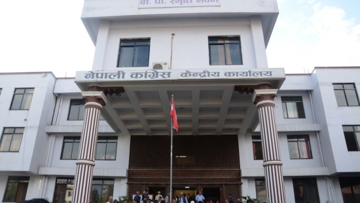 किन डाके देउवाले केन्द्रीय कार्यसमितिको आकस्मिक बैठक?