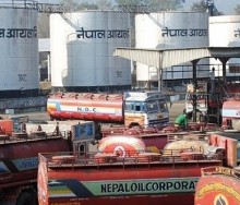 आयल निगमले यसरी गरिरहेको छ कालोबजारी, हेर्नुस् प्रमाण