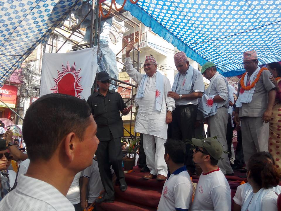 बुटवल पुगेर ओलीले भने–प्रदेश छुट्याउन जालझेल गर्नेलाई चुनावले बढार्छ