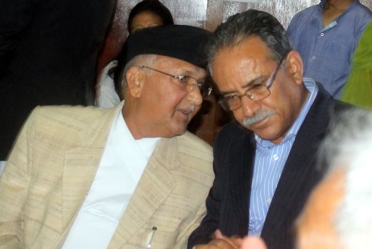 एकता संयोजन समितिको बैठक अघि अोली प्रचण्डको 'वान टु वान' वार्ता सुरू