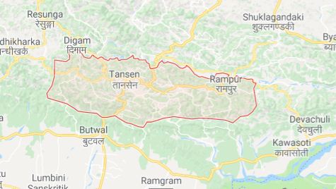 शव बोकेरै मतदान गर्न केन्द्रमा पुगे मलामी
