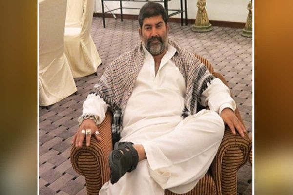 एक्सन निर्देशक परवेज खानको निधन