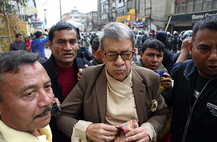 काठमाडौं बसेर सिन्धुपाल्चोकको राजनीति : पशुपति शम्शेर किन कमजोर?