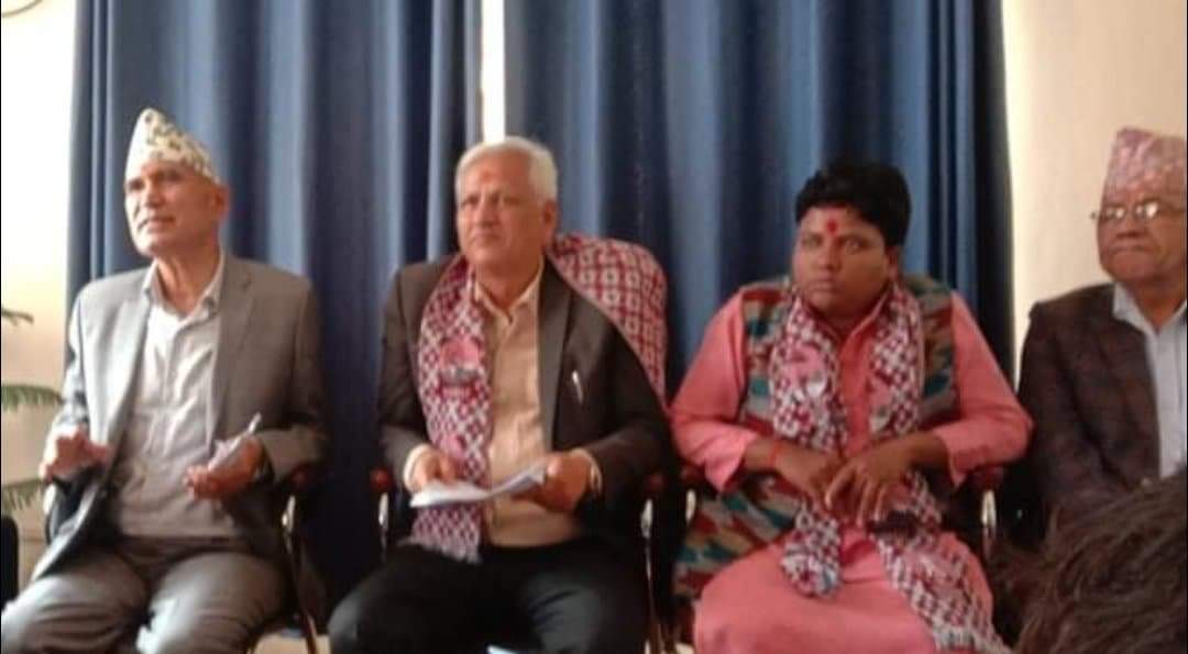 ढुंगा प्रहार गर्दै कार्यक्रममा अवरोध भएपछि अर्थमन्त्री पौडेलले भने, ‘विकासमाथि राजनीति गरियो’