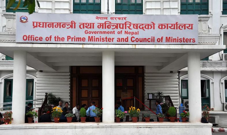 आइजीपी टुङ्ग्याउन मन्त्रिपरिषद् बैठक चार घण्टादेखि जारी