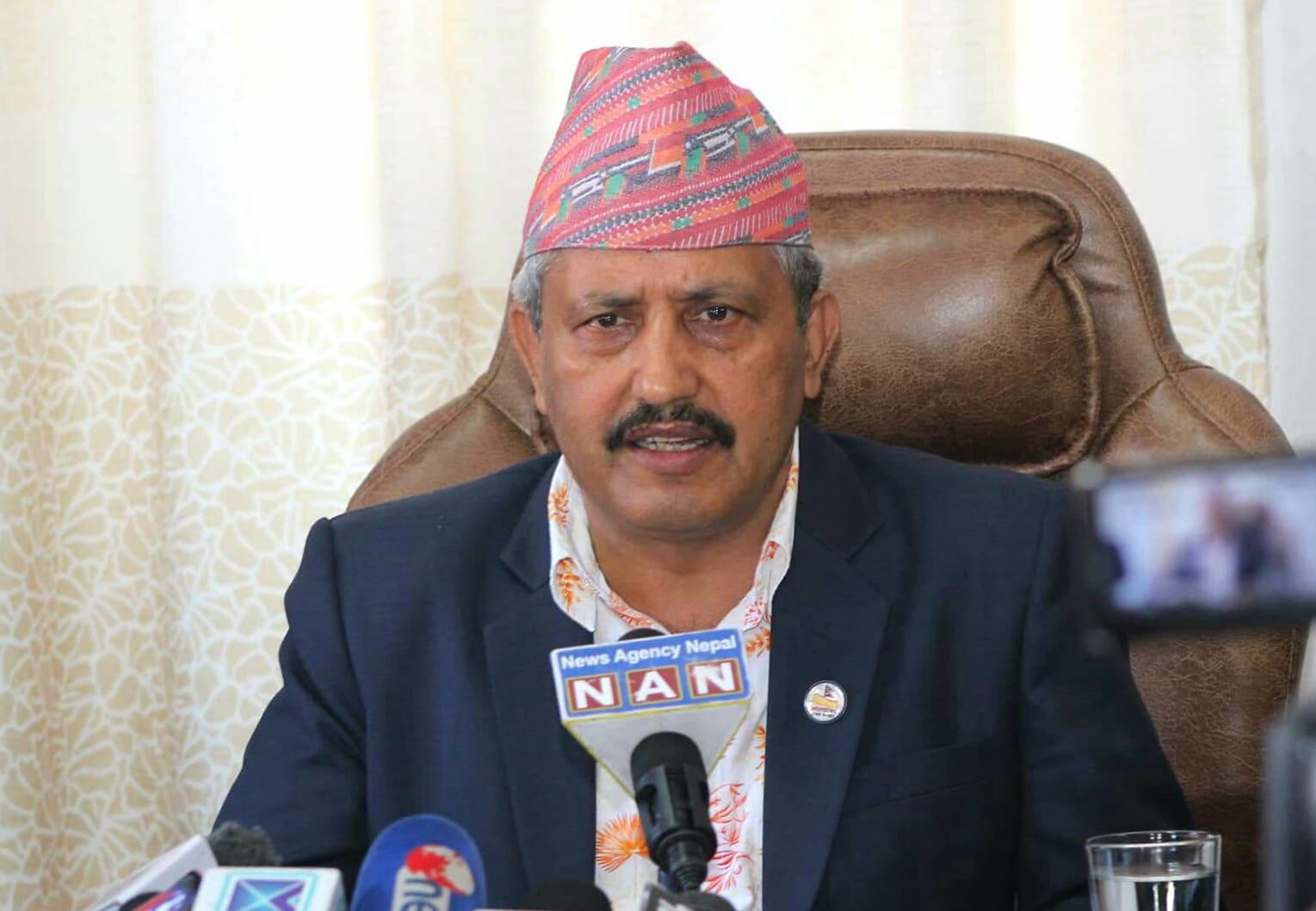 शिक्षामन्त्री पोखरेललाई कोभिड-१९ संक्रमण