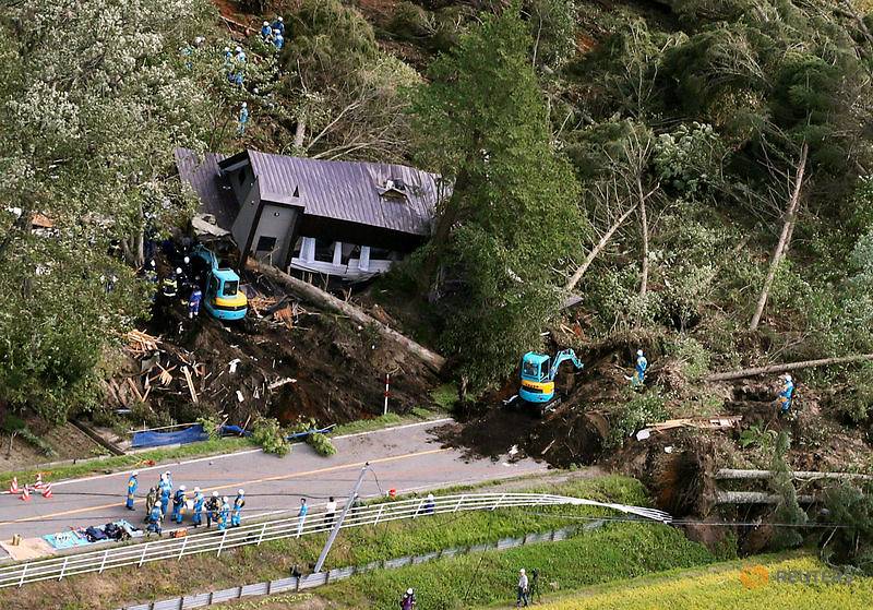 बाढी प्रभावित जापानमा शक्तिशाली भूकम्प, आठ जनाको मृत्यु
