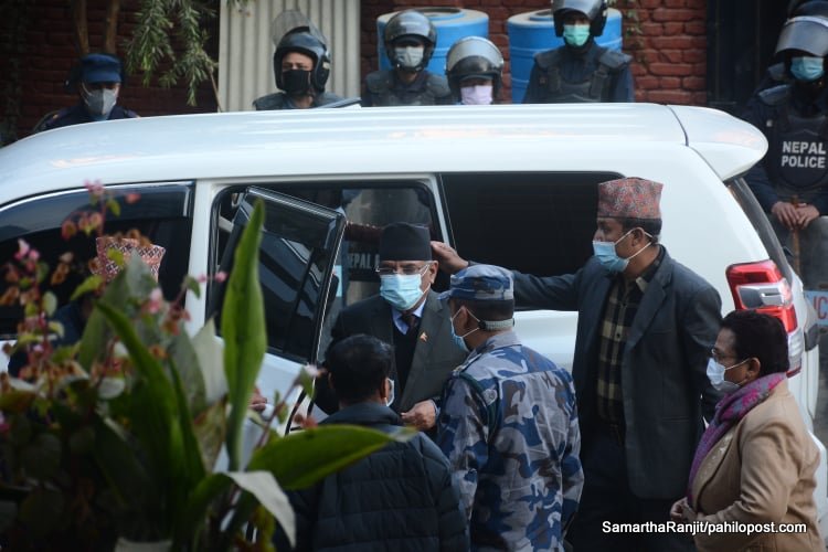 प्रचण्ड, माधव, झलनाथ र नारायणकाजी सानेपामा