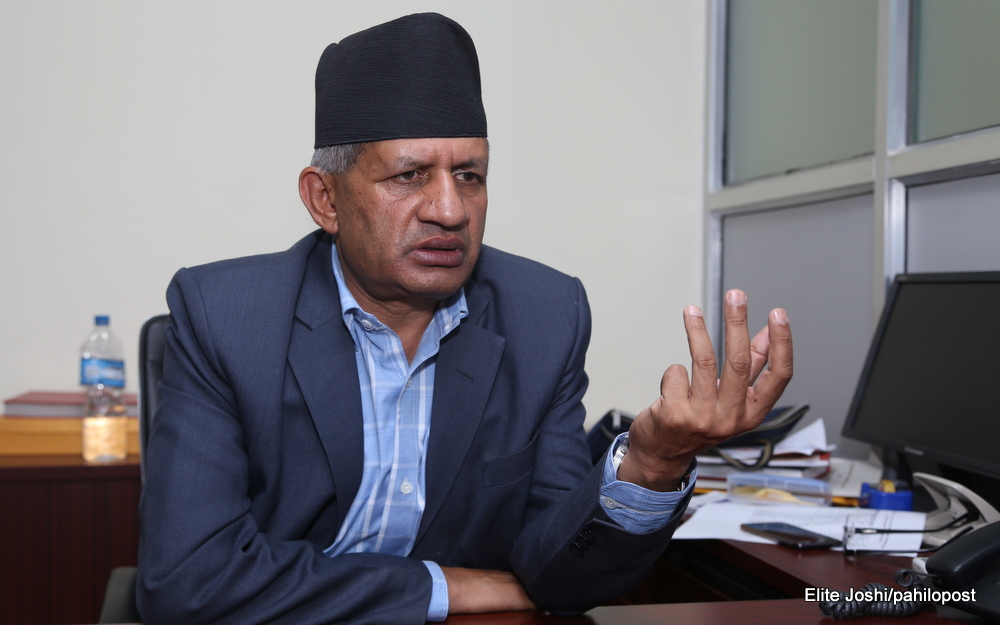 बैठक बहिष्कार गरेका प्रचण्ड-नेपालप्रति प्रदीप ज्ञवालीको आक्रोश : उहाँहरु नभए पनि देश चल्छ