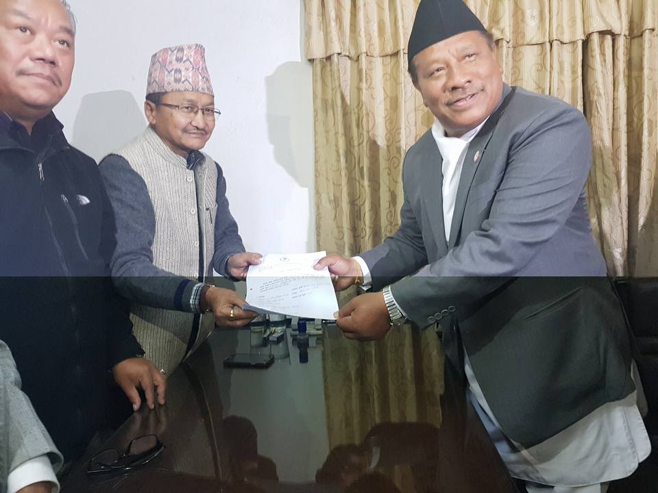 कांग्रेस संसदीय दलका नेतामा  देउवा र प्रकाशमानको उम्मेदवारी
