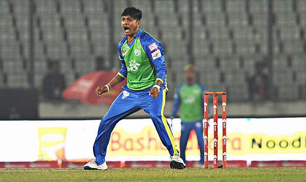 बीपीएलमा सन्दीप तेस्रो पटक विकेटविहिन, सिलेटको बाँकी खेल छाड्दै नेपालमा लागि खेल्न आउँदै