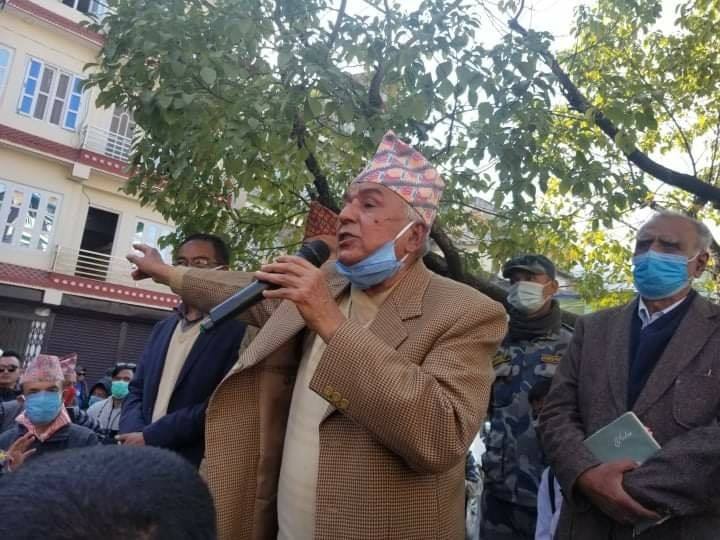 कांग्रेस वरिष्ठ नेता पौडेल प्रहरी हिरासतमा, पुल उद्घाटन गर्न जाँदा विवाद