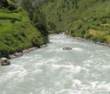नदीले बगाएर विद्यार्थी बेपत्ता