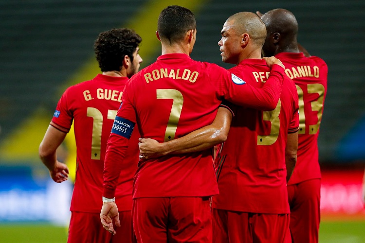 क्रिस्टियानो रोनाल्डोको दोहोरो गोलमा स्वीडेनमाथि पोर्चुगलको जित