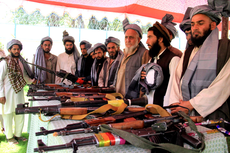 हिंसामा नलाग्ने प्रतिबद्धतासहित ​अफगानिस्तानमा ५० तालिबानले गरे आत्मसमर्पण